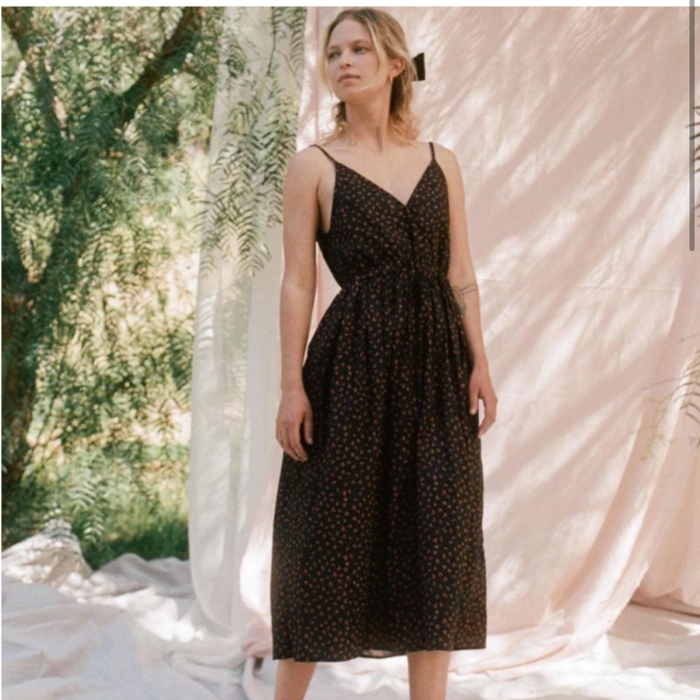 Christy Dawn the Lincoln Dress Petites in Noir Pollinators size P XS